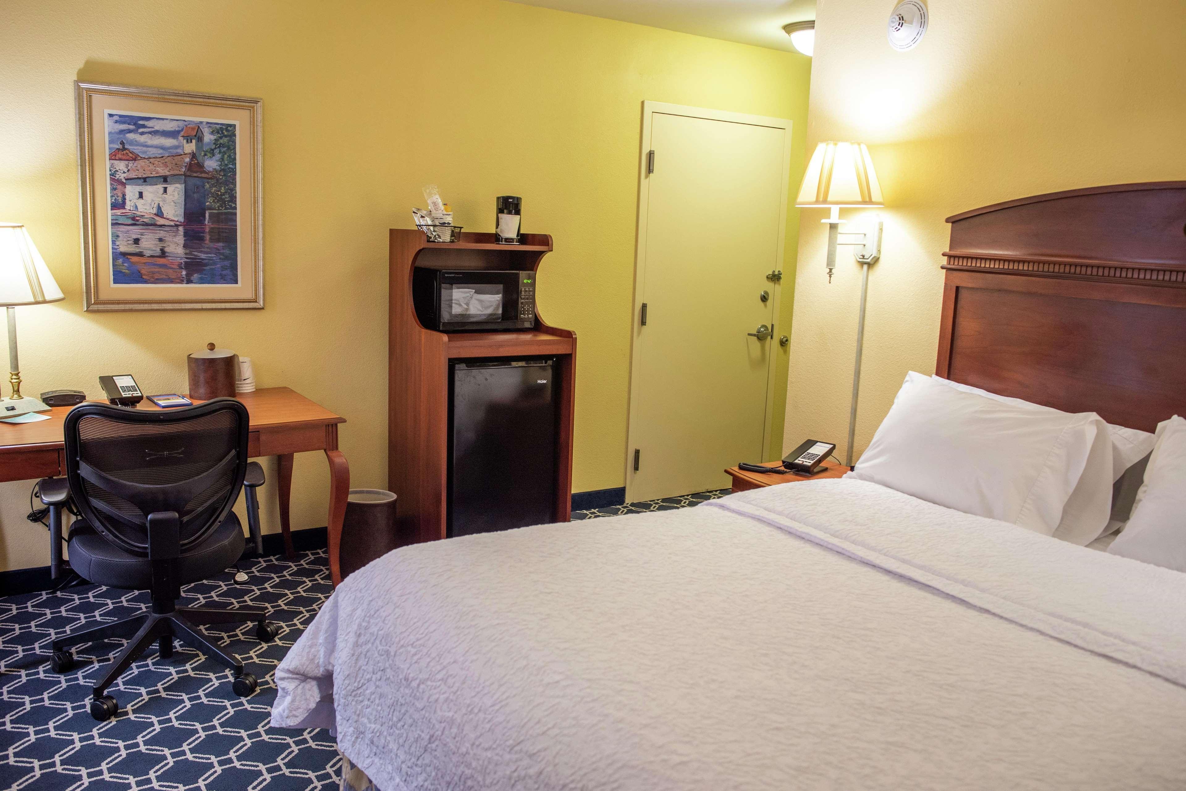 Hampton Inn Lebanon מראה חיצוני תמונה